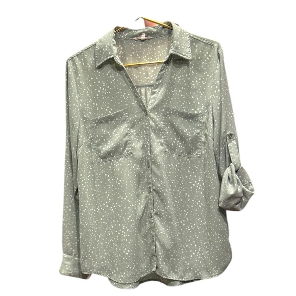 Maurices Green & White Polka Dot Blouse – Size Large (L) - Picture 1 of 5